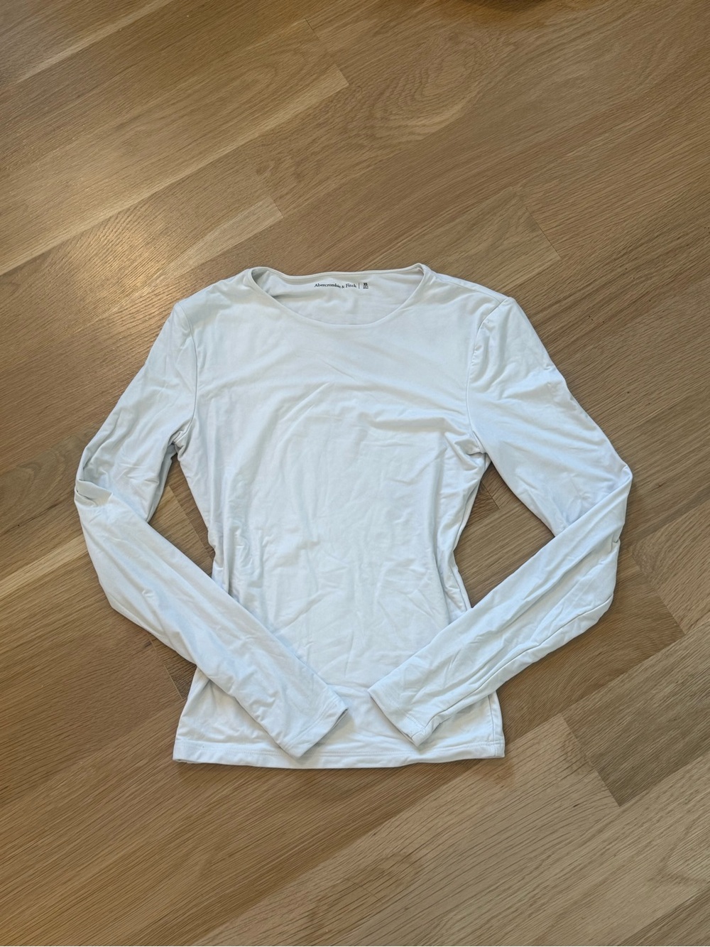Abercrombie & Fitch White Scoop Neck Long Sleeve Top